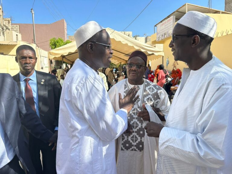 Le Premier ministre Amadou Ba a effectué, ce vendredi , une série de visites de condoléances à Dakar